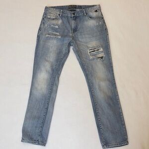 American Rag Men’s Distressed Jeans Size 34 Light Wash Camo Detail